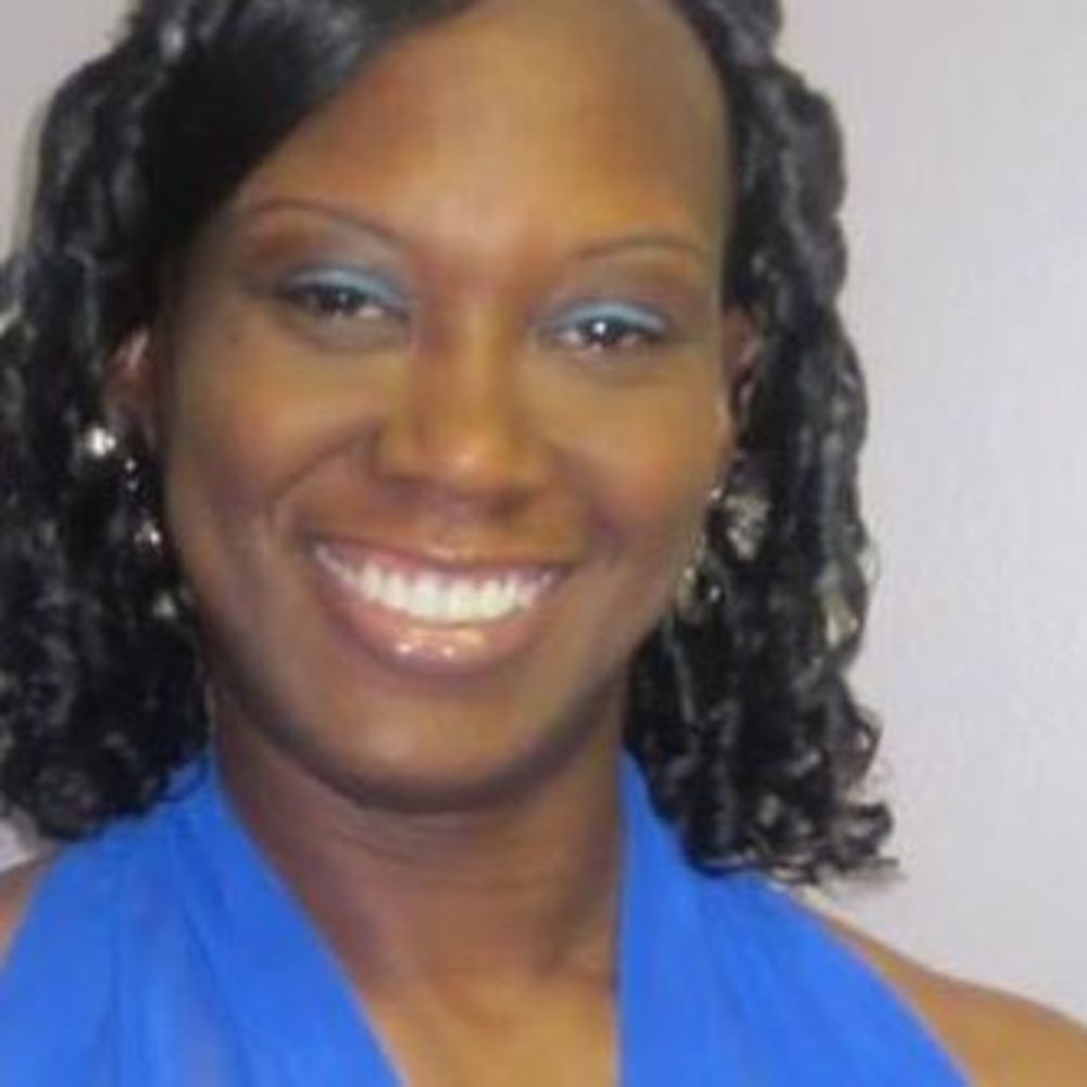 Meet your Posher, Lakeisha